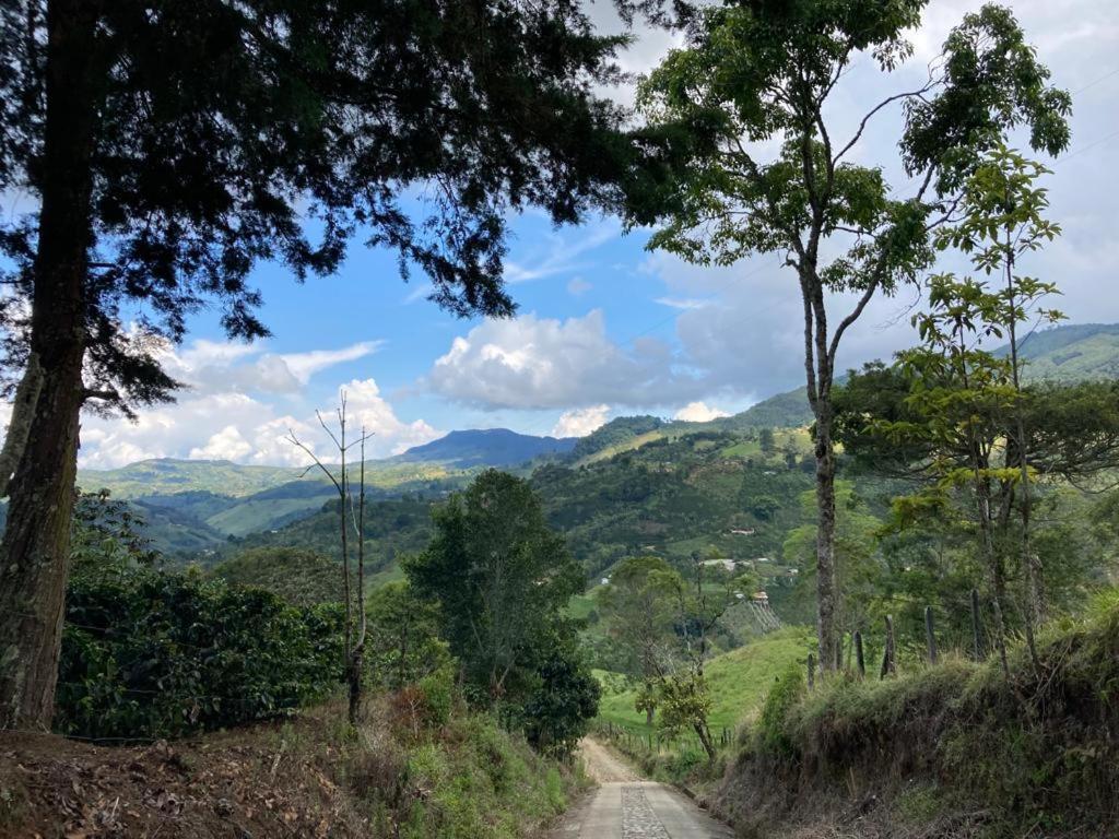 Spanglish Colombia Hotel เฮรีโค ภายนอก รูปภาพ